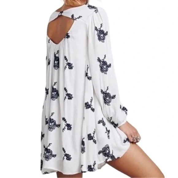 Free People Dresses & Skirts - Free People Emma Austin embroidered dress